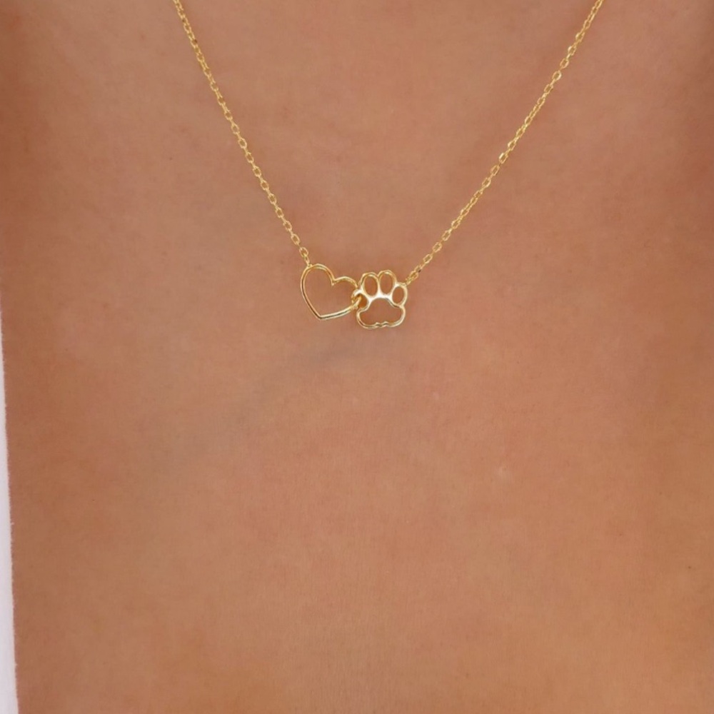 Dog/cat mom Necklace